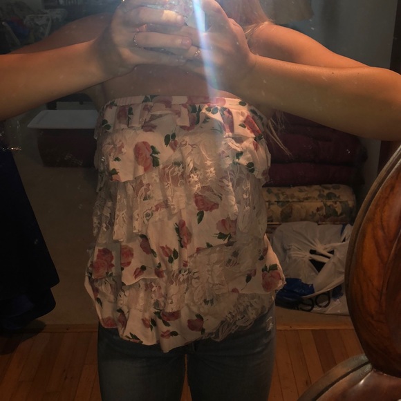 Floral Ruffle Tube Top - Picture 2 of 3